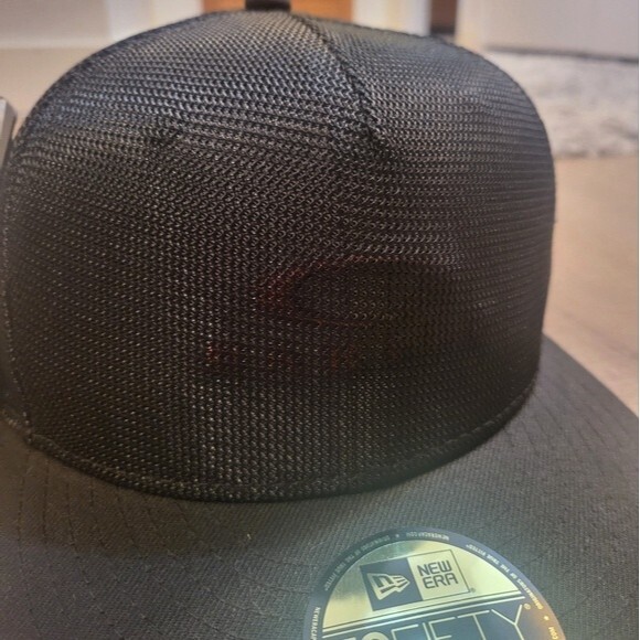 NWT Oakley 59 fifty Trucker Hat Reflective Hat - Picture 7 of 12